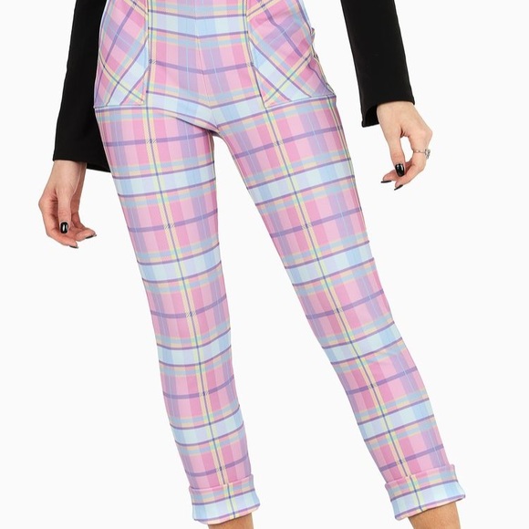 Blackmilk Pants - NWT 💕 Blackmilk Tartan Candy Cuffed Pants L